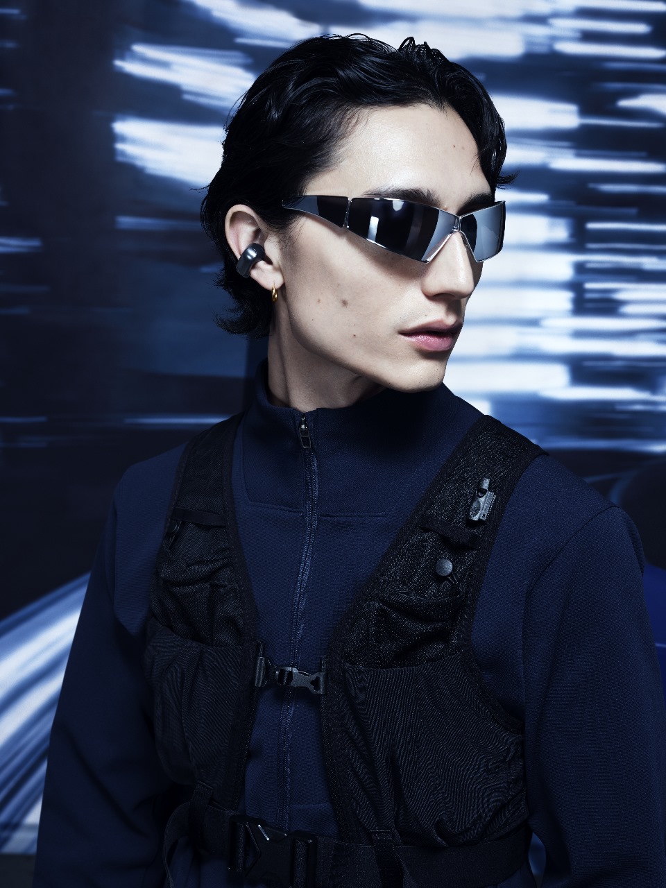 Open Earbuds menjadi salah satu trend yang sedang naik daun berkat kenyamanan dan fleksibilitas penggunaannya.