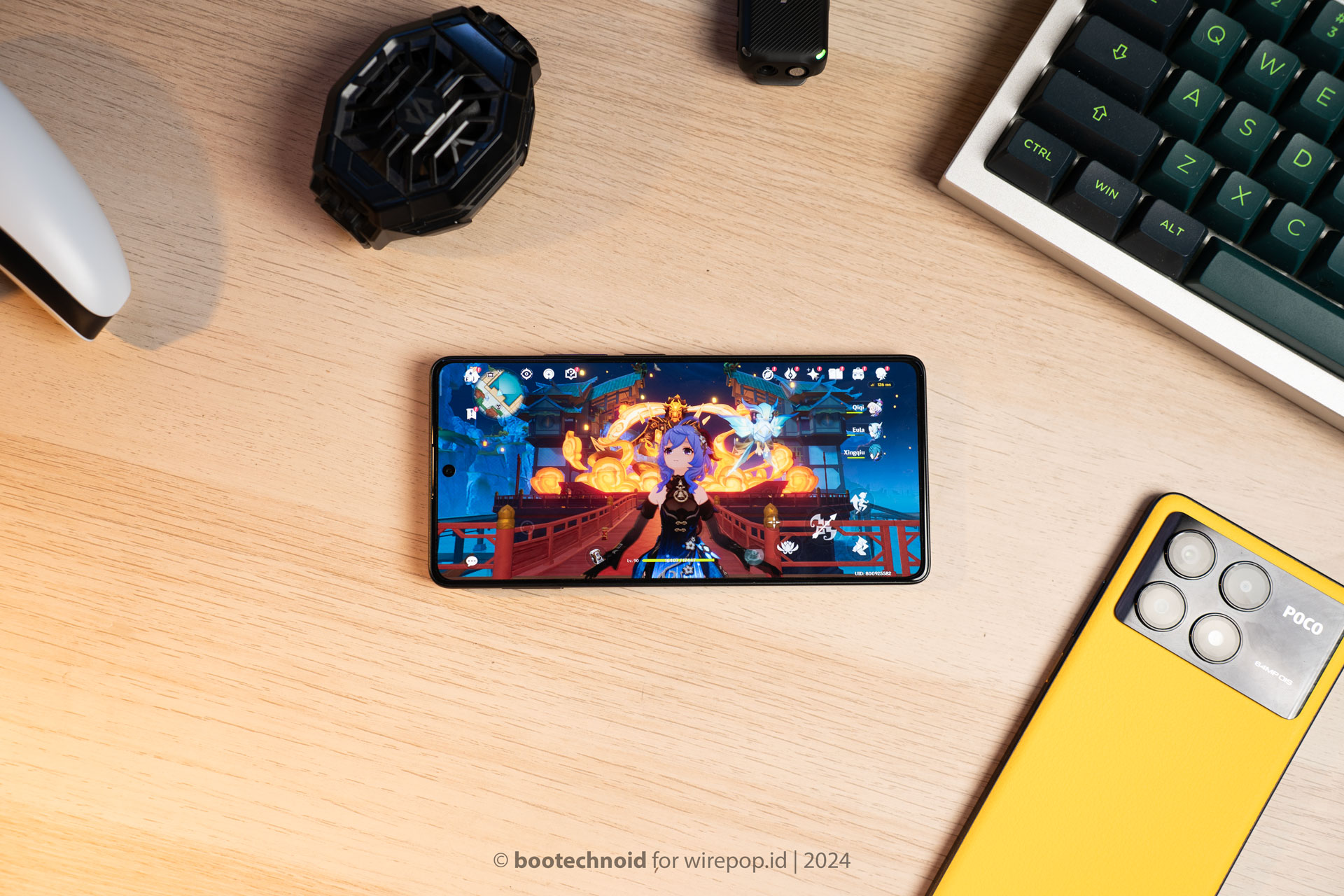 Refresh ratenya cukup tinggi hingga 120hz, namun sayang game seperti Genshin Impact masih 60fps saja maksimal di Android. (Fitur 120hz eksklusif di Pro version Perangkat Apple dan juga iPad Pro dengan Silicone M Seriesnya.)