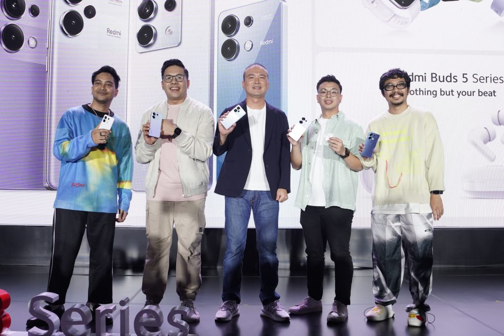 Redmi Note 13 Series dan Iconic Wearables Resmi Hadir di Indonesia