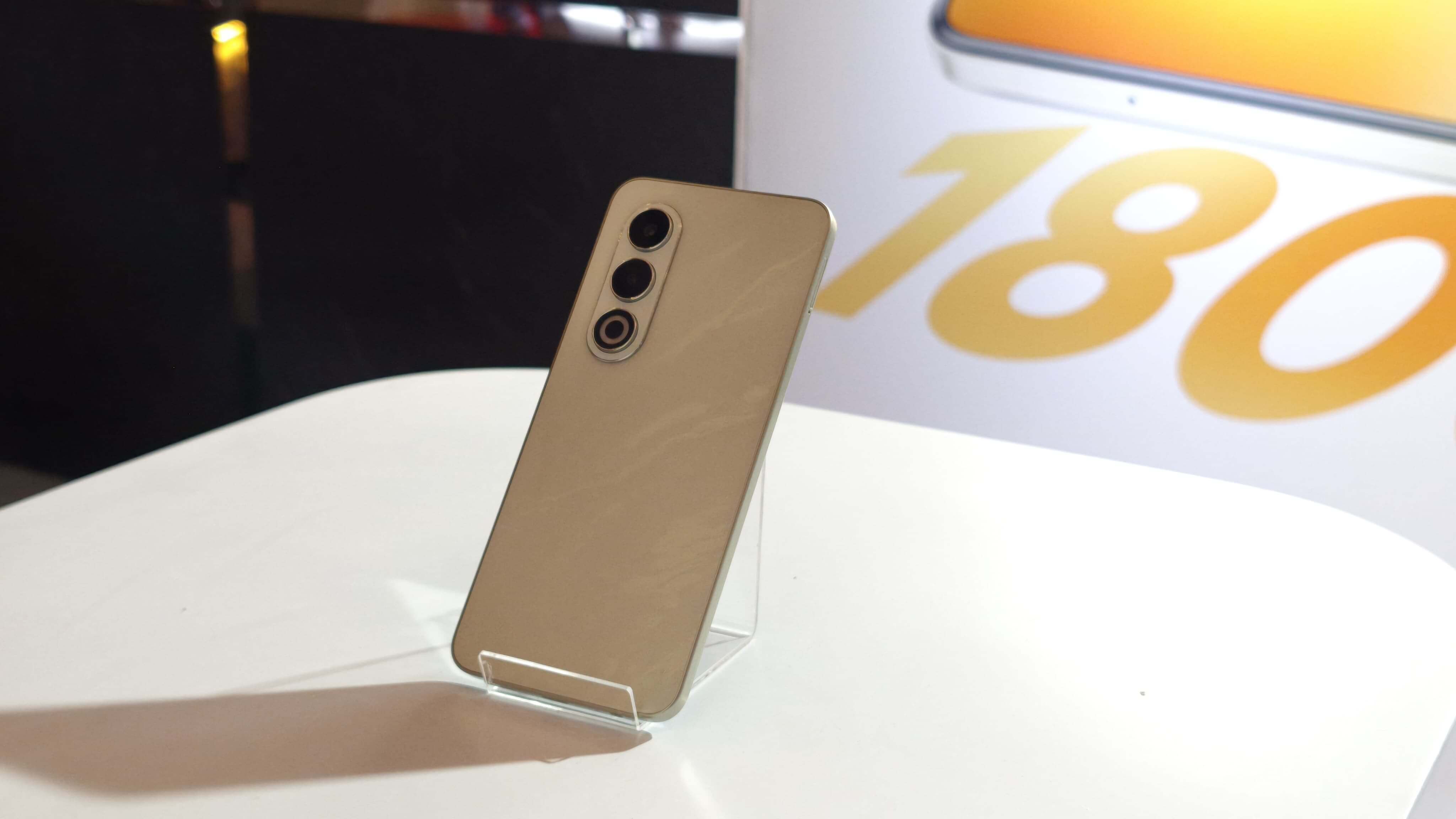 Itel S25 dilengkapi oleh IP Rating yang cukup untuk menjaganya dari hujan dan debu.