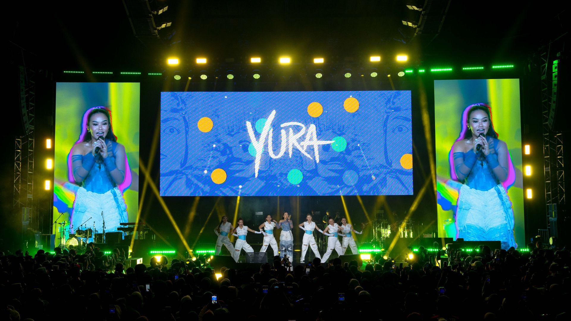 Keseruan konser Galaxy Festival menghadirkan musisi lokal ternama