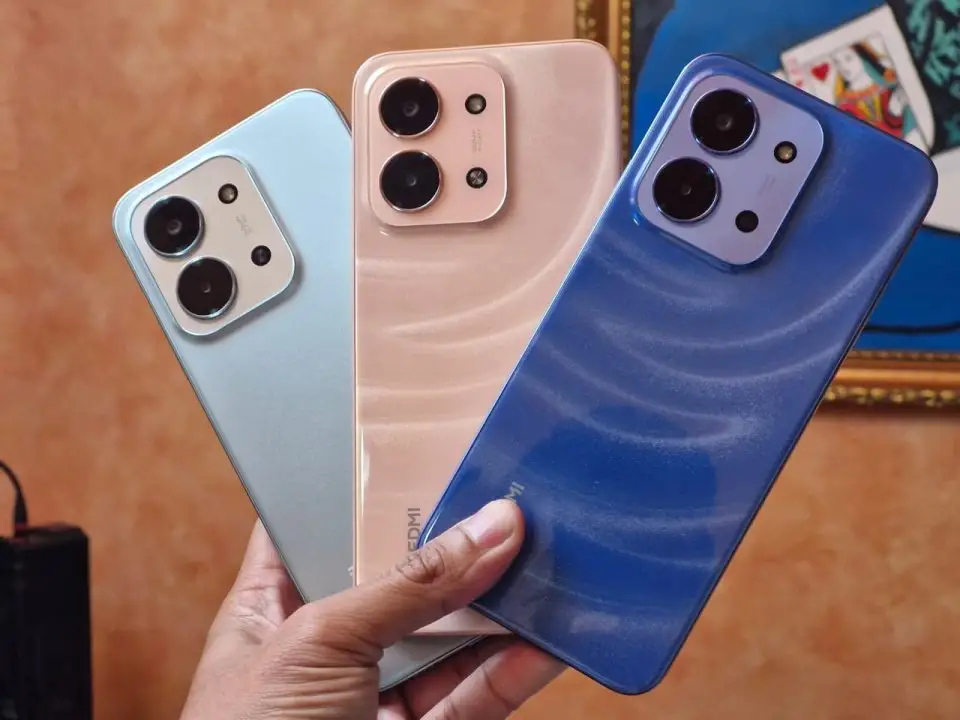 Ketiga warna Redmi 15C